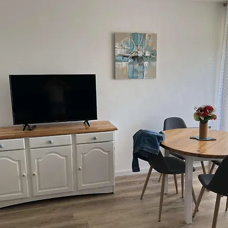 Aig_183 Renove Avec Terrasse Et Vue Exceptionnelle Sur La Marina, L'etang Et Le Village De Apartamento *